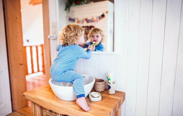 Fluor : quelle supplémentation pour les enfants ?