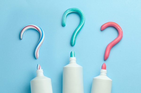 Que contiennent nos dentifrices et pourquoi ?